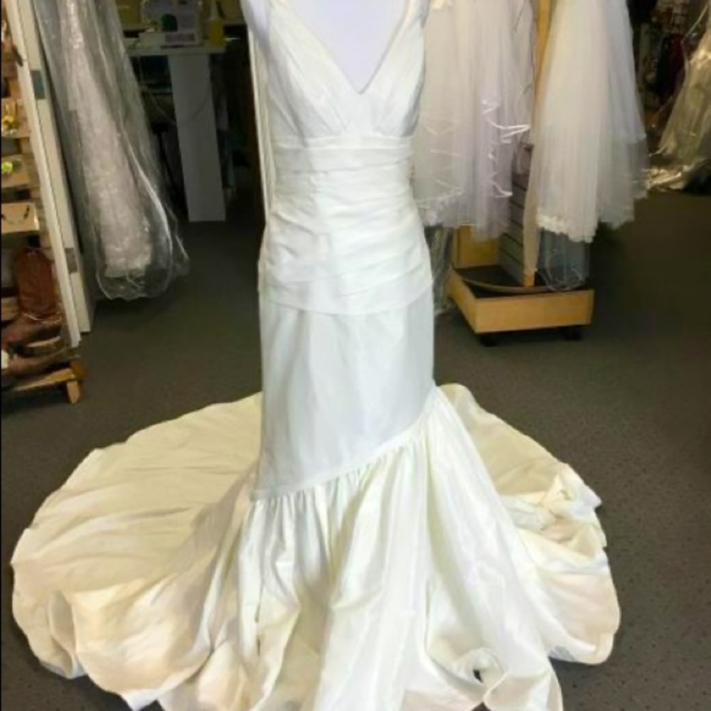 NWT Trumpet Wedding Bridal Dress Gown w/ train